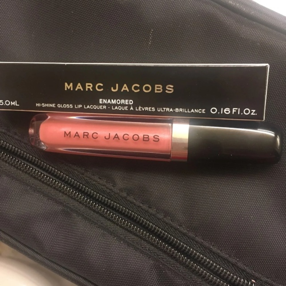 Marc Jacobs Enamored Gloss in Sugar High